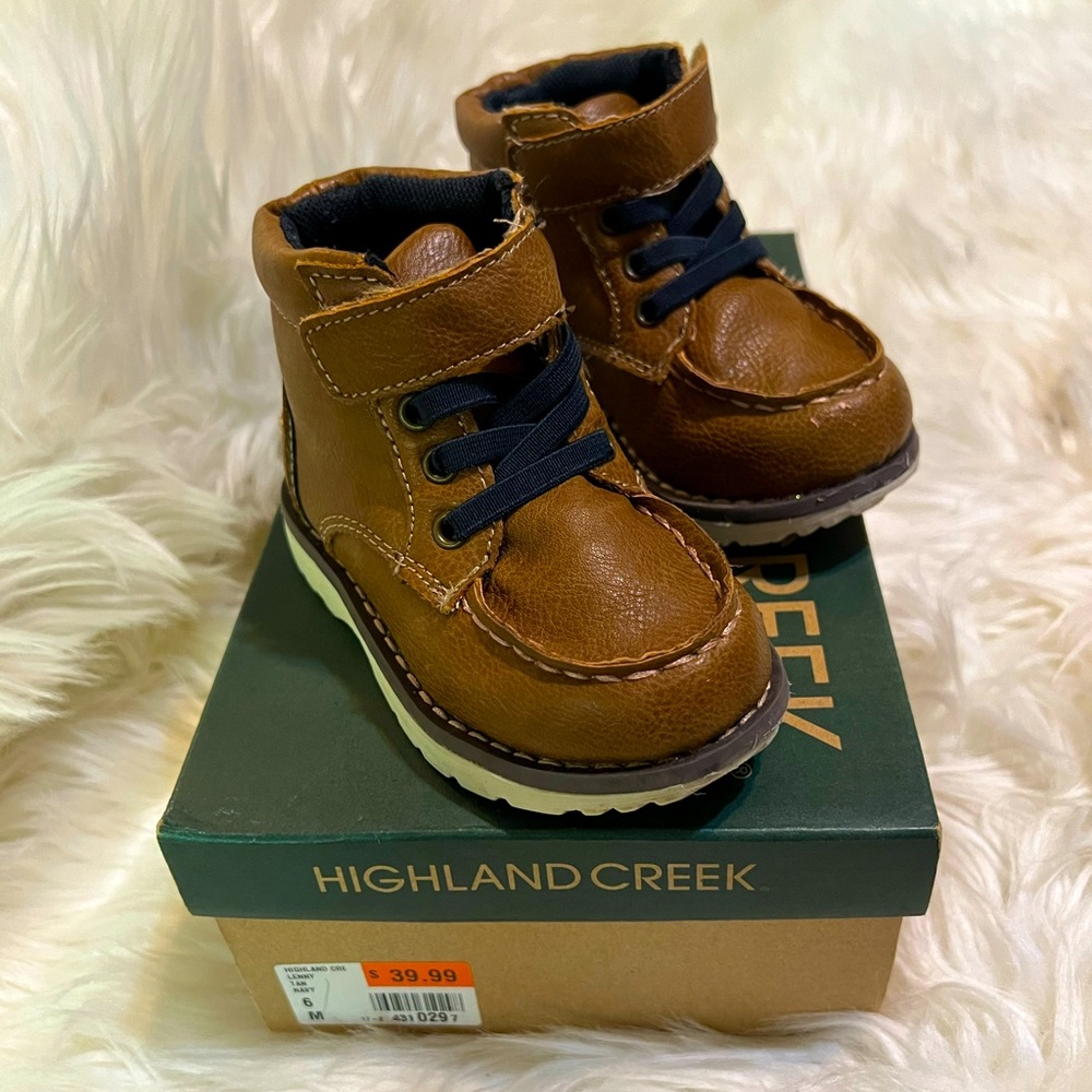 Toddler Boys Highland Creek Lenny Boots Tan and Navy Size 6